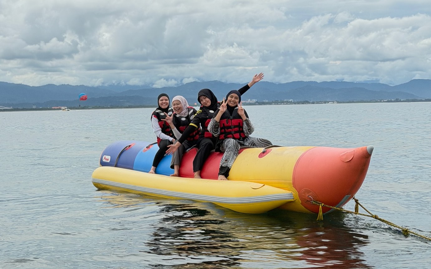 Package A - Parasailing & Banana Boat